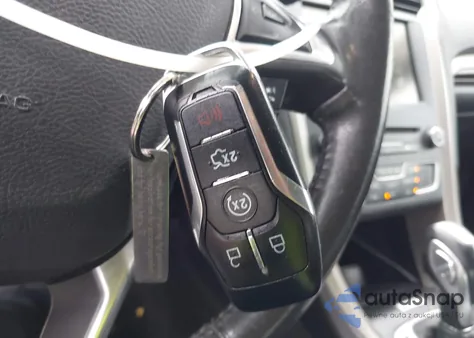 2016 Ford Fusion Hybrid Se из США, поврежденный, VIN 3FA6P0LU3GR351778